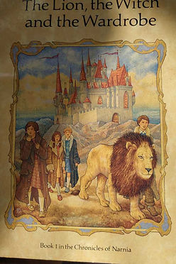 THE LION THE WITCH AND THE WARDROBE - CS LEWIS