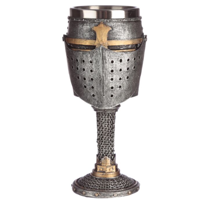 Διακοσμητικό goblet με μεσαιωνικό κράνος και αλυσιδωτή πανοπλία
